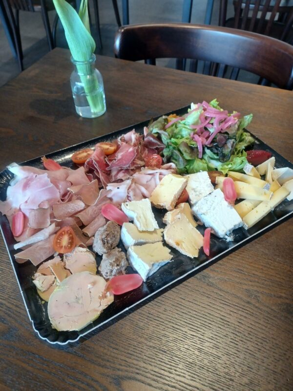 Planche "mixte" Charcuteries et fromages